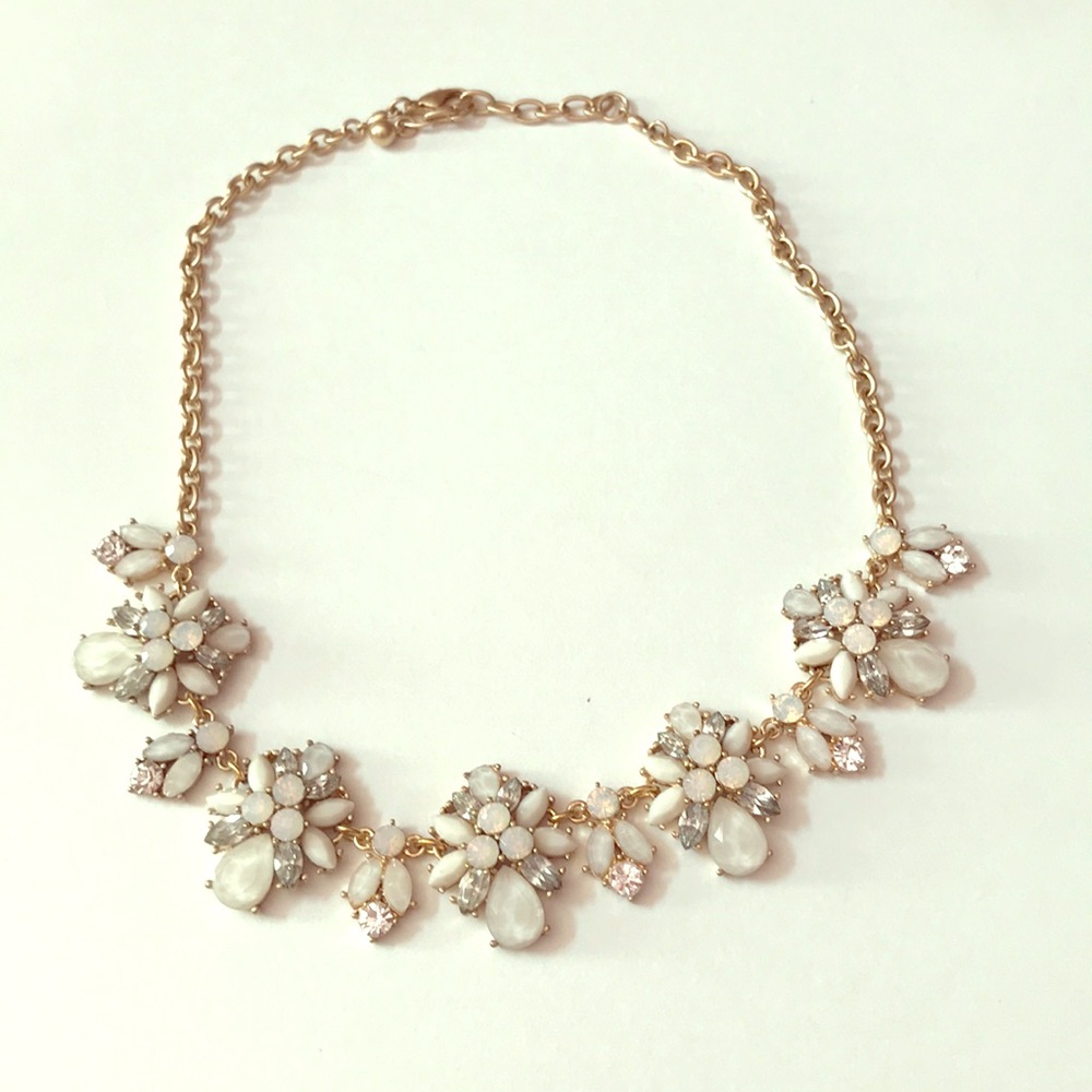 Gold flower necklace